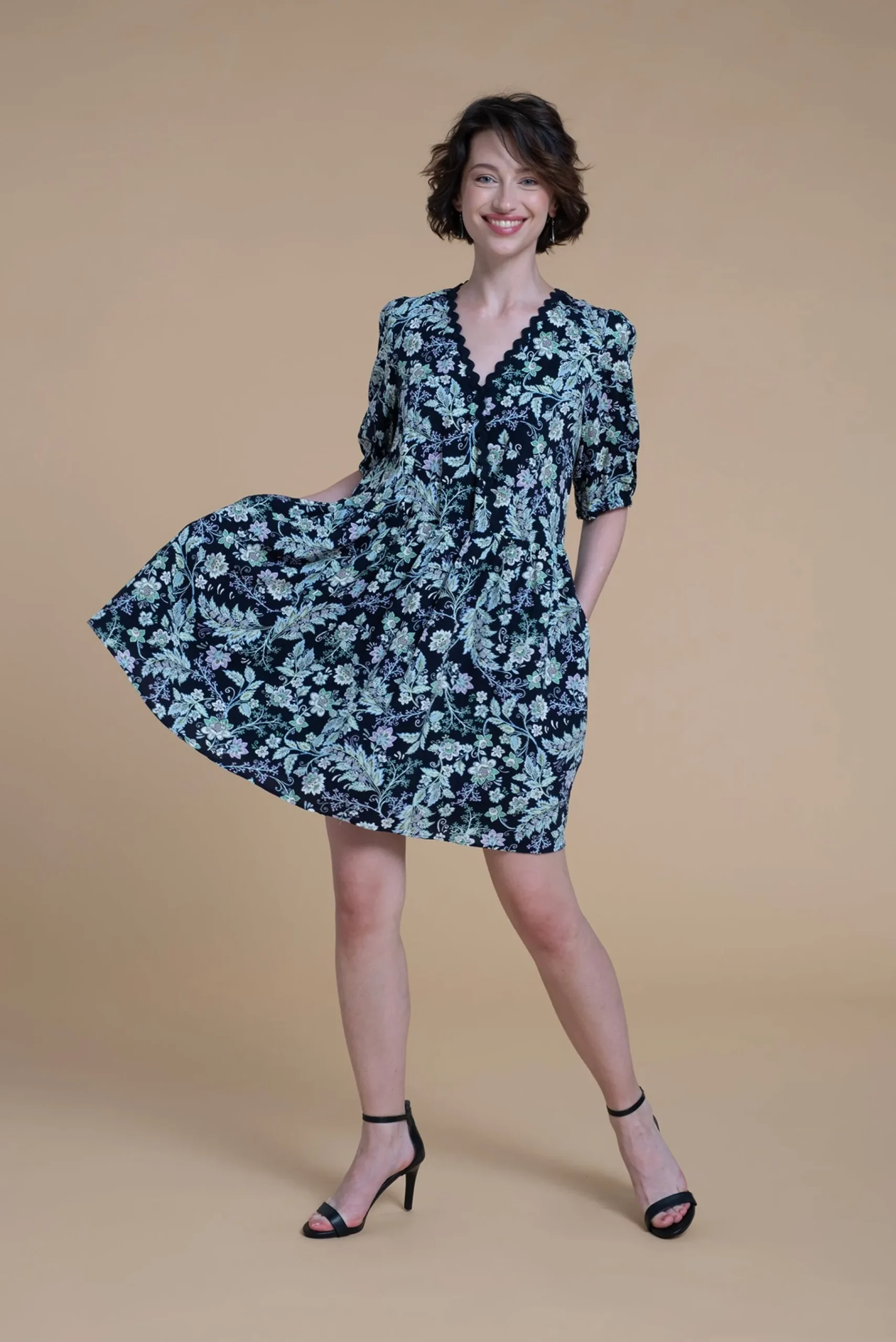 robe_romance_1.webp NAF NAF Robe Romance